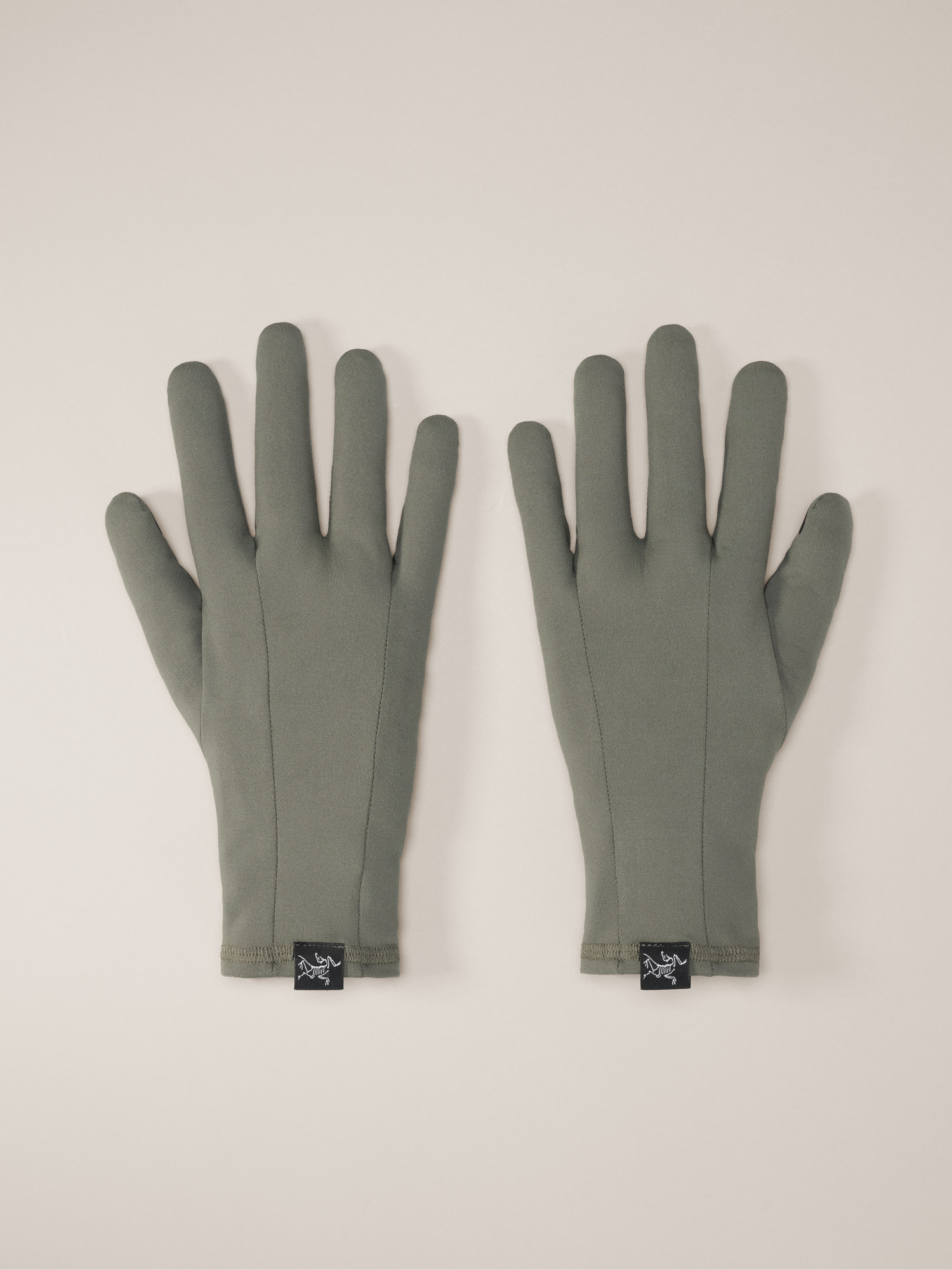 F25-X000006583-Rho-Glove-Forage-Front