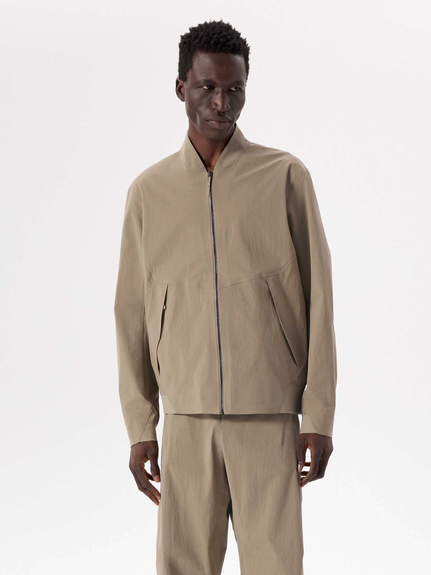 S26-X000010605-Diode-Bomber-Jacket-Lt-Gnosis-Front-View